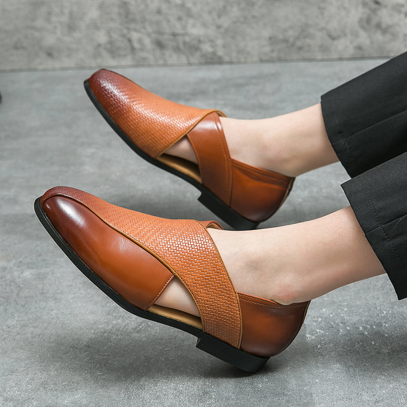 Classic Leather Loafers with a Vintage Touch