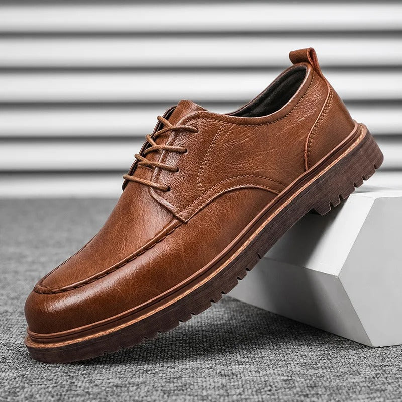 Brooks | Heritage Lace-Up Shoes