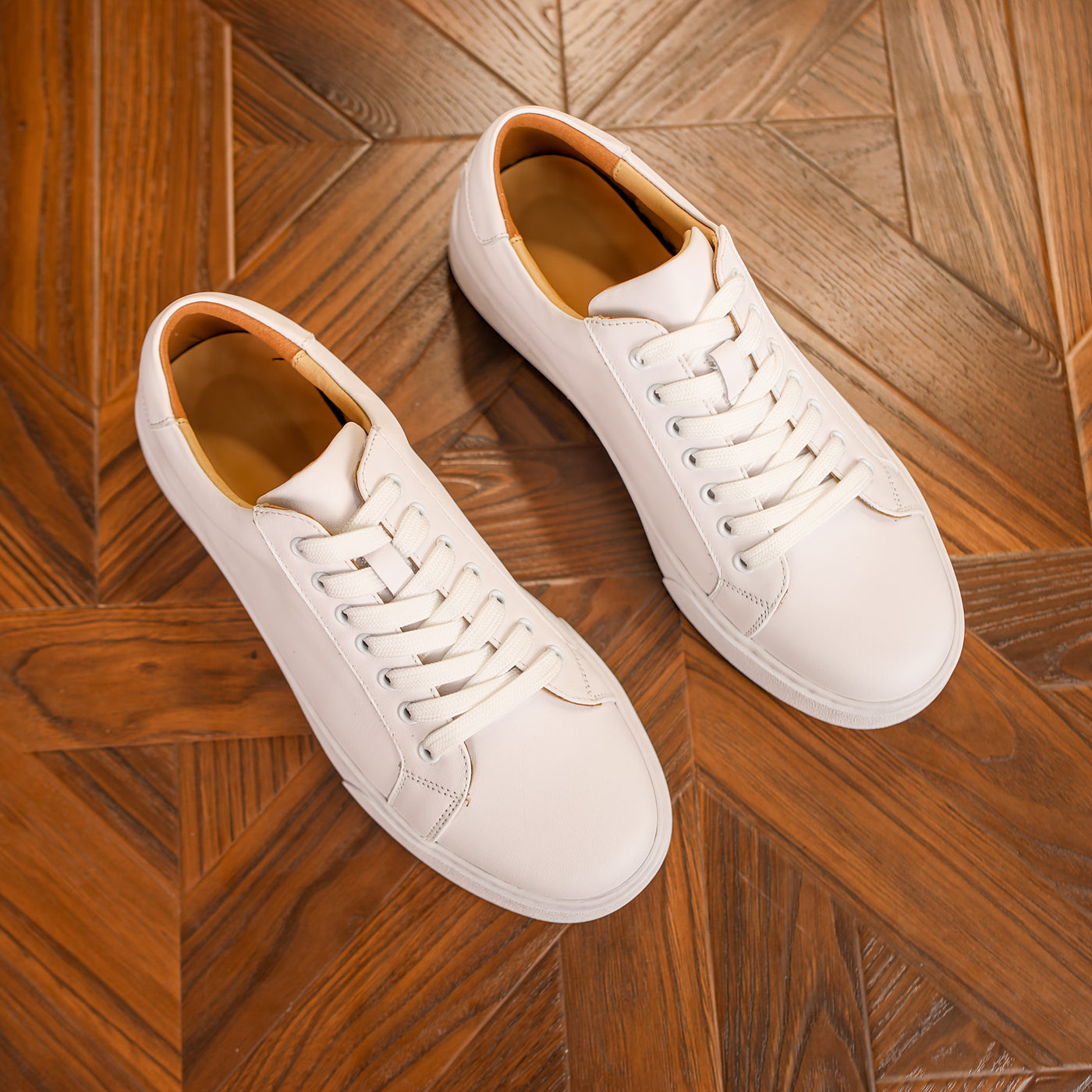 Men's Casual Low-Top Sneakers | Orthopedic Leather Shoes for Timeless Comfort