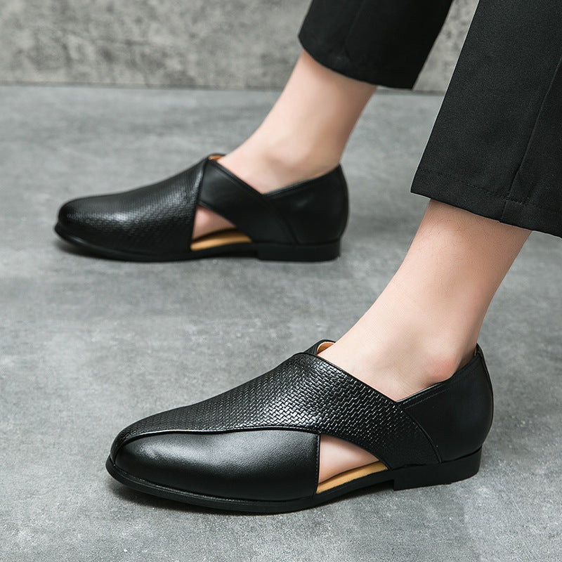 Classic Leather Loafers with a Vintage Touch