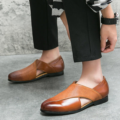 Classic Leather Loafers with a Vintage Touch