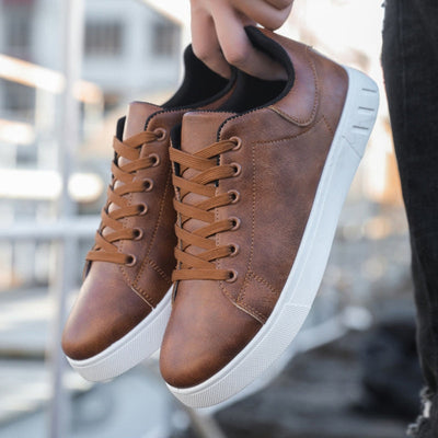 Vincenzo - Classic Sneakers for Every Occasion | Orthopedic Leather Shoes for Timeless Comfort