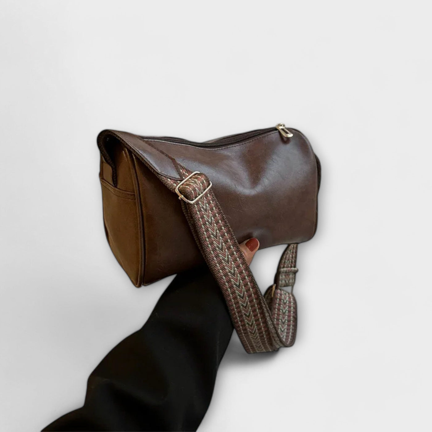 Grace - Retro-Inspired Crossbody Bag