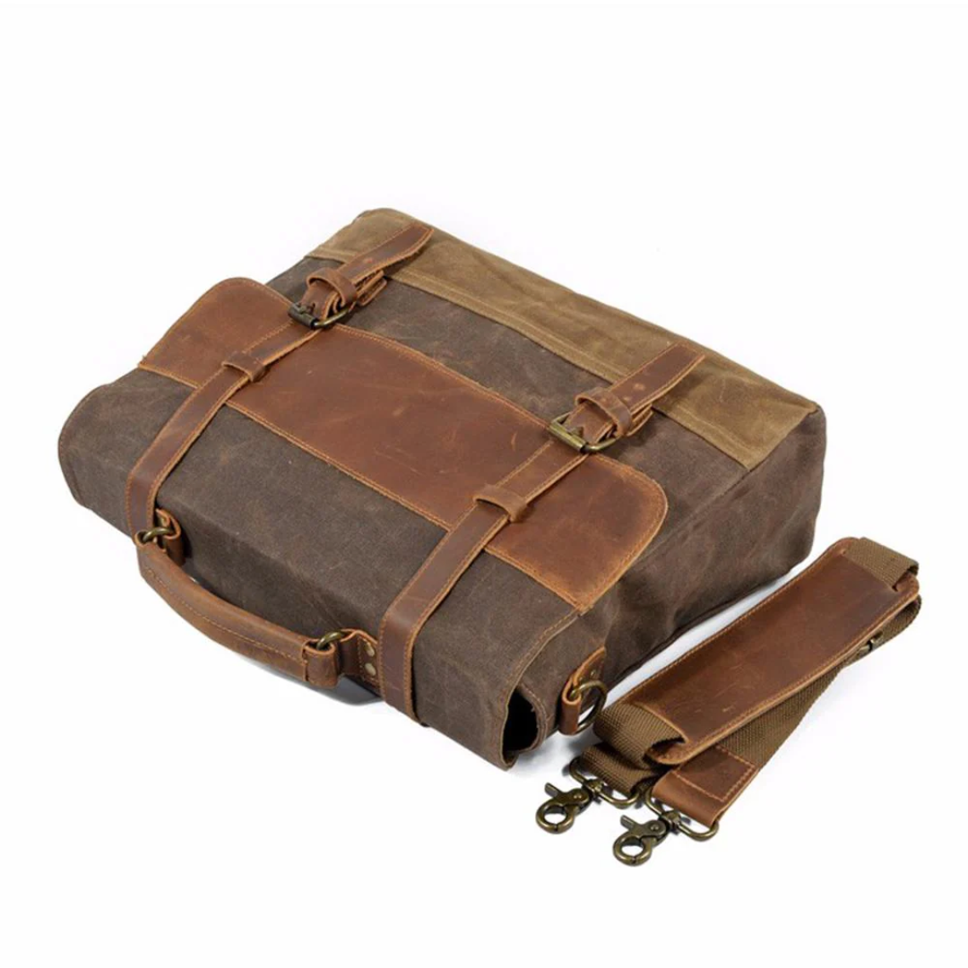 Kevin | Durable Canvas and Leather Messenger Bag