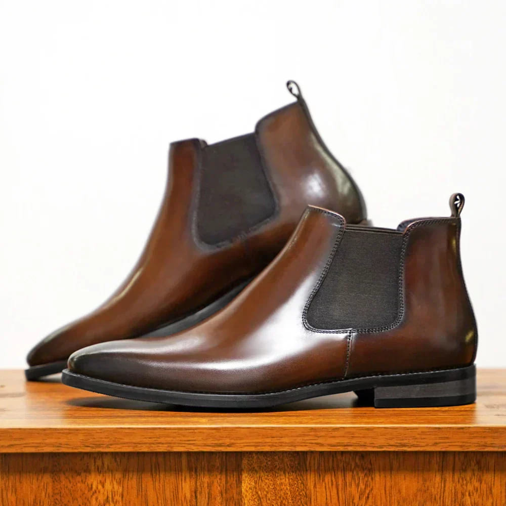Pio | Eco-Friendly Chelsea Boots Crafted from Sustainable Italian Materials | Orthopedic Leather Shoes for Timeless Comfort